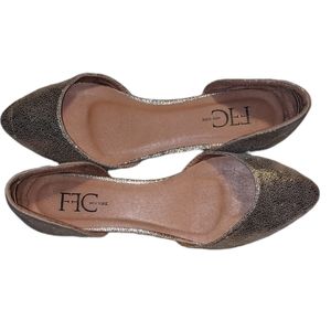 FFC New York 6.5 Bale Golden Slippers Flats Pointed Toe D'orsey Style